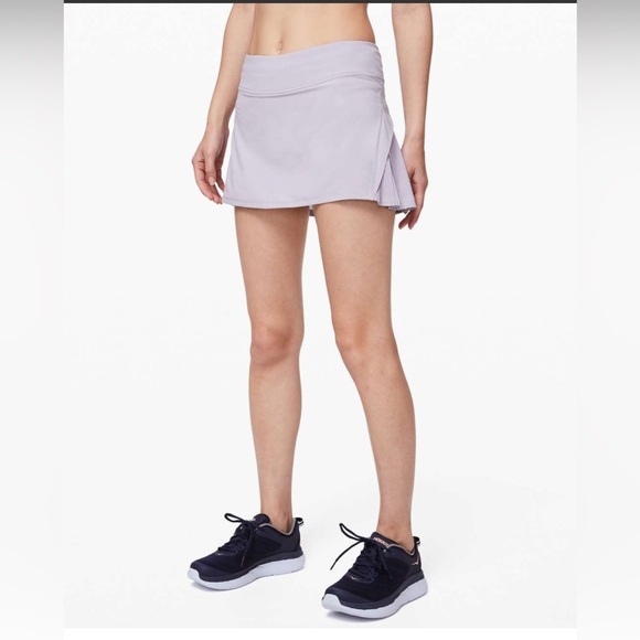 Lululemon Play Off The Pleats Skirt *13"
Silver Lilac - Picture 1 of 5